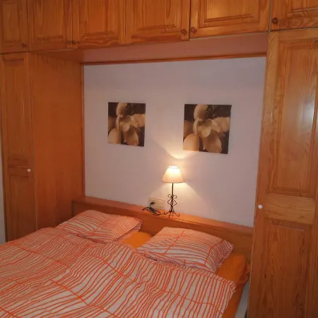 Appartement Beachfront-apartment Las Vistas 2 With Sea-view, Heated Pool, Wifi, Sat-tv *