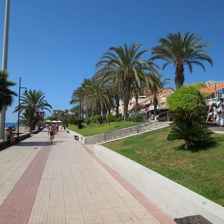Beachfront-apartment Las Vistas 2 With Sea-view, Heated Pool, Wifi, Sat-tv